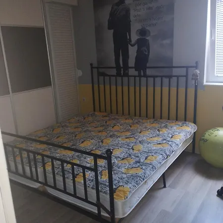 Naselba Aerodrom, Apartamento