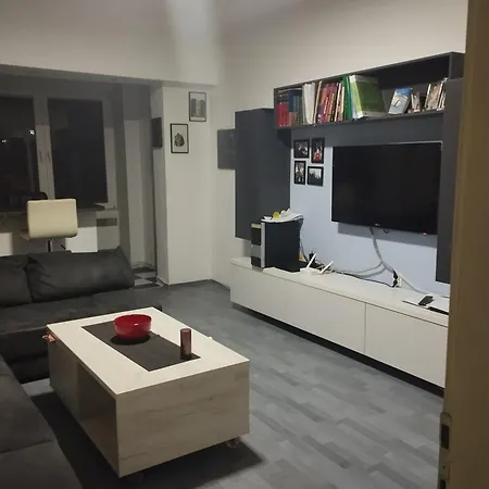 Naselba Aerodrom, * Skopje