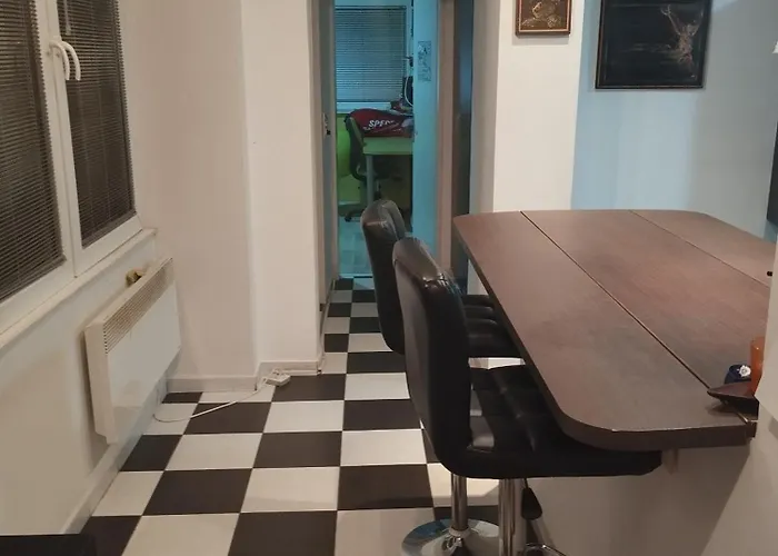 Naselba Aerodrom, Apartment