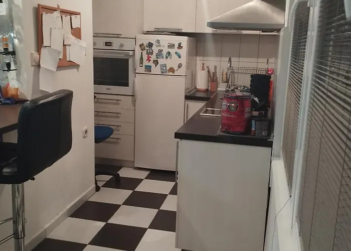 Naselba Aerodrom, Apartment