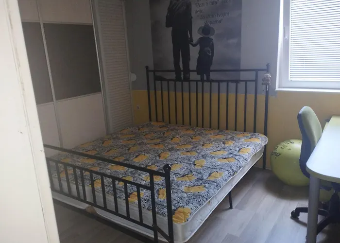 Naselba Aerodrom, Apartment