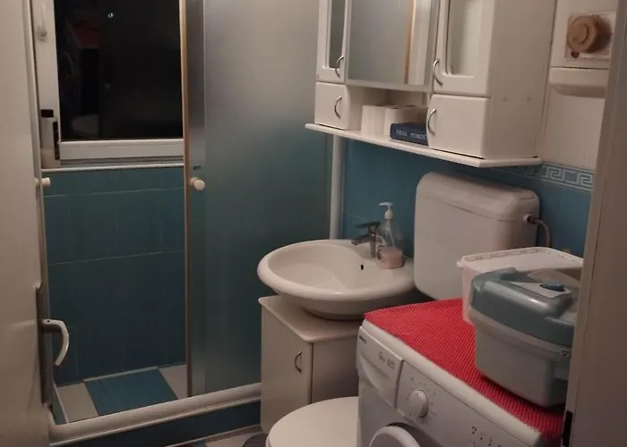 Apartment Naselba Aerodrom,